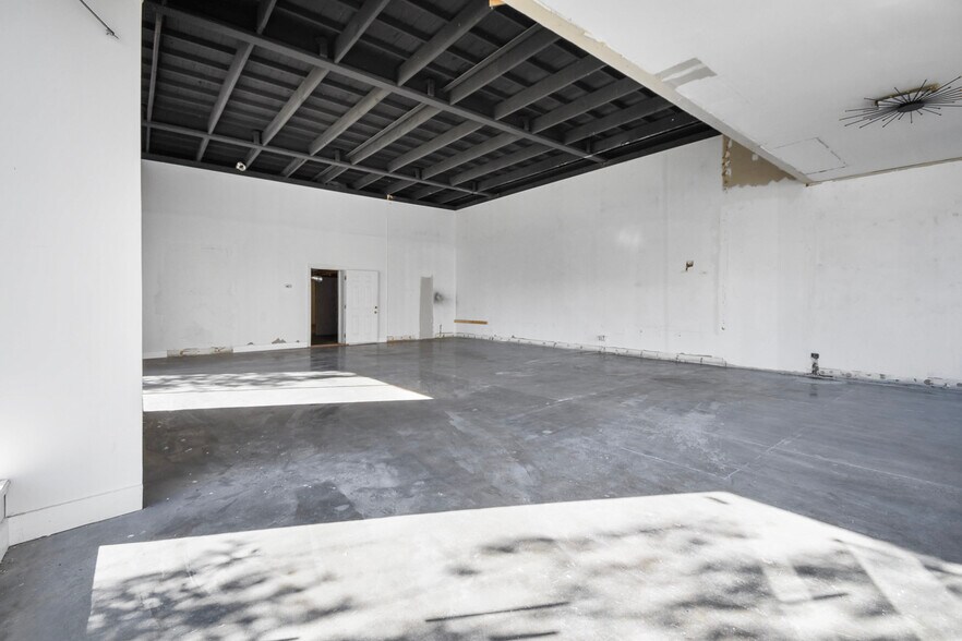 More Photos Of 1104-1112 Edgewood Ave S, Jacksonville Unknown For Lease