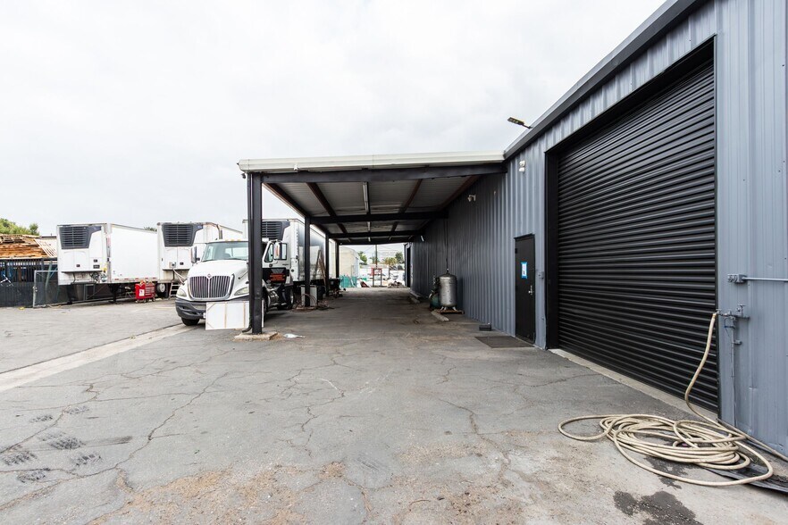 More Photos Of 448 S Pershing Ave, San Bernardino Warehouse For Sale