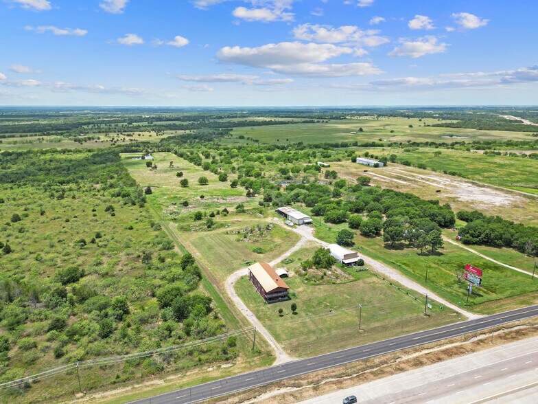 More Photos Of 5608 S Interstate Highway 45 W, Corsicana Land For Sale