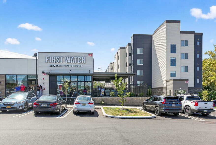 More Photos Of 129 Gulph rd, King Of Prussia Restaurant For Sale