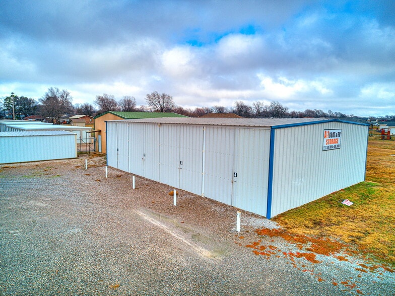 More Photos Of State-Hwy 59 Seifried, Wayne Self Storage For Sale