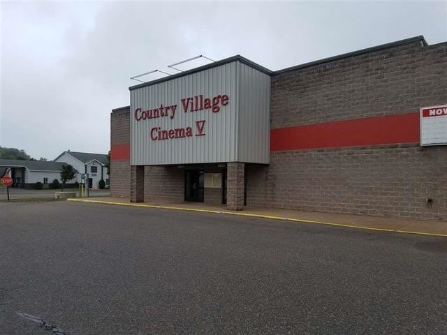 More Photos Of 1120 Country Ln, Ishpeming General Retail For Sale