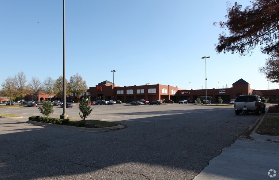 Primary Photo Of 6743-6813 Winchester Rd, Memphis General Retail For Lease