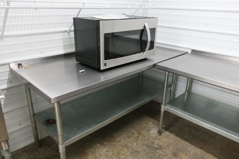 More Photos Of 71 Commerce St, Hickory Supermarket For Sale