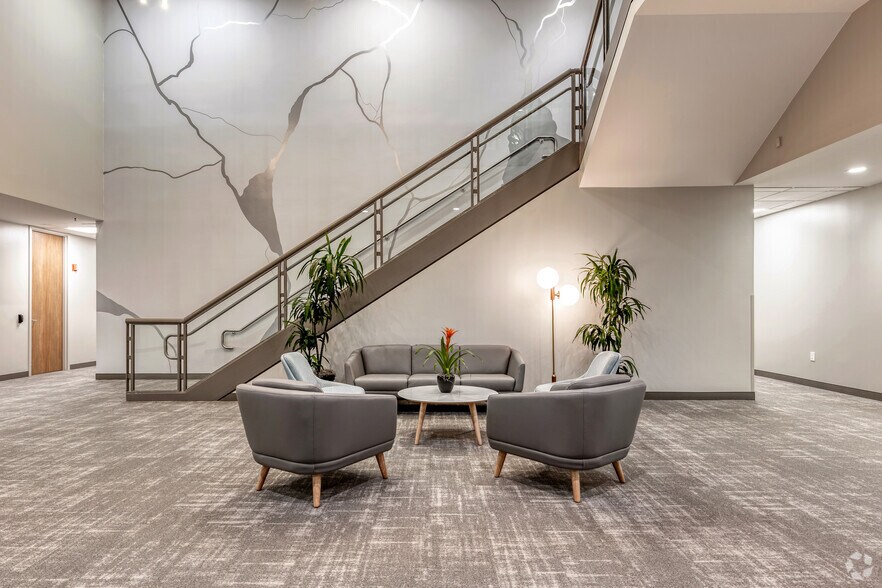 More Photos Of 300 Park Place Blvd, Clearwater Office For Lease