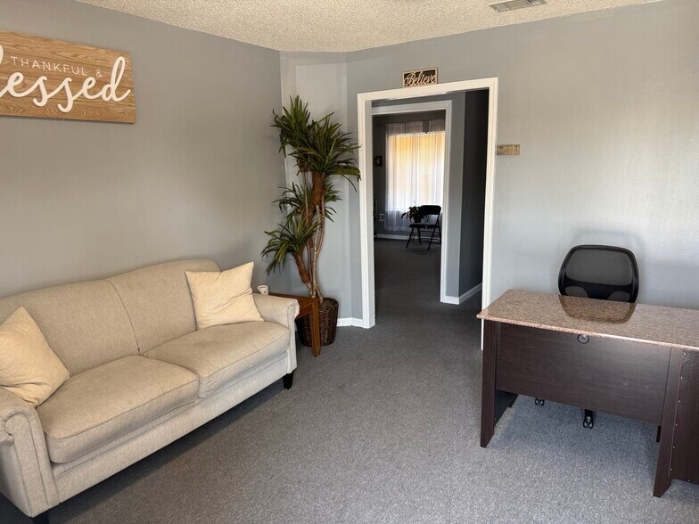 More Photos Of 1205 Baytree Rd, Valdosta Medical For Lease