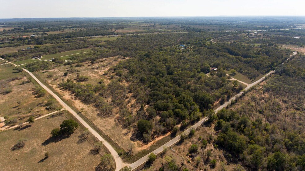More Photos Of 000 Roosevelt, Luling Land For Sale