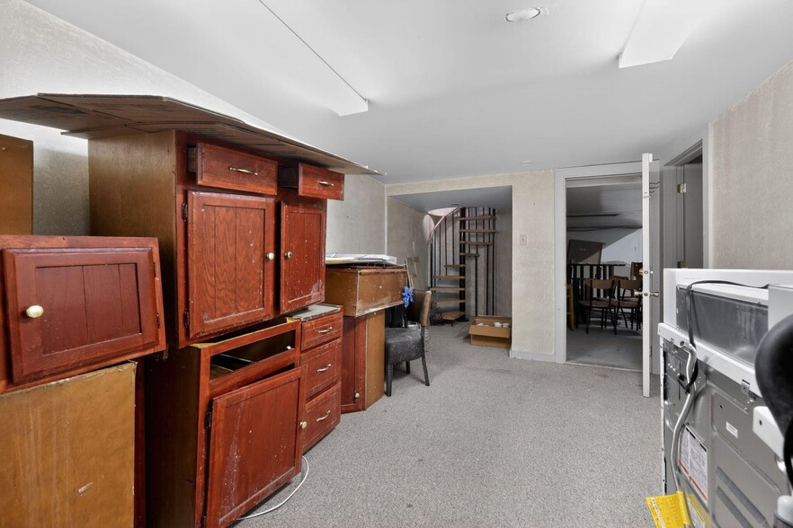 More Photos Of 7235-7241 Calumet Ave, Hammond Freestanding For Sale