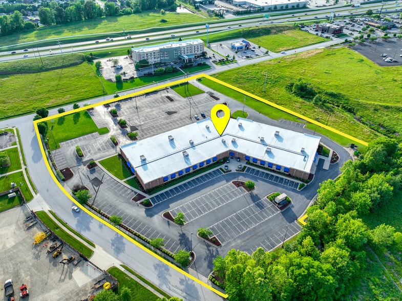 More Photos Of 3151 Highland Pointe Dr, Owensboro Showroom For Lease