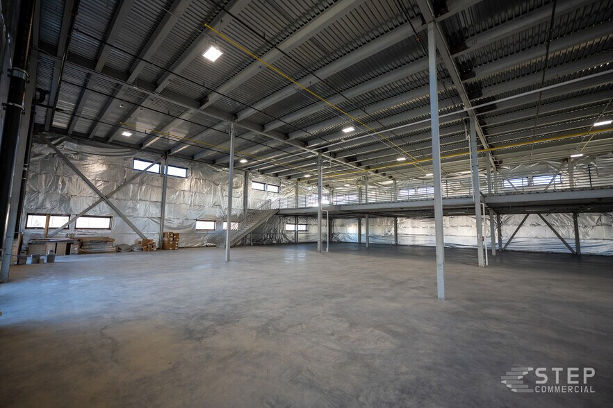 More Photos Of 11110 Broomfield Ln, Broomfield Research And Development For Lease