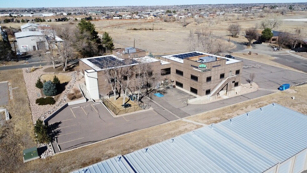 More Photos Of 5926 McIntyre St, Golden Office For Lease