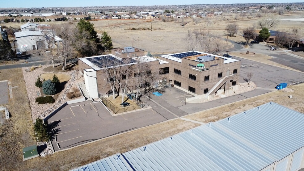 More Photos Of 5926 McIntyre St, Golden Office For Lease
