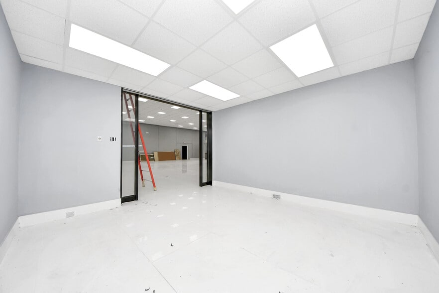 More Photos Of 1100 Jackson St, Richmond Freestanding For Sale