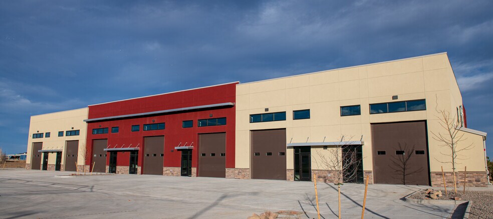 More Photos Of 400 W 66th St, Loveland Warehouse For Sale