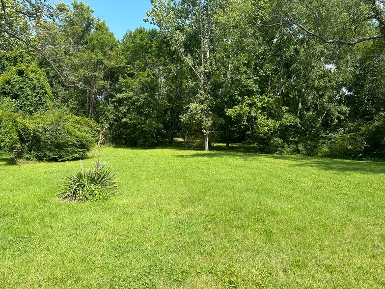 More Photos Of 109 Elizabeth St, Ashland City Land For Sale