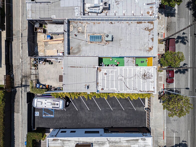 More Photos Of 8554 Washington Blvd, Culver City Bar For Sale