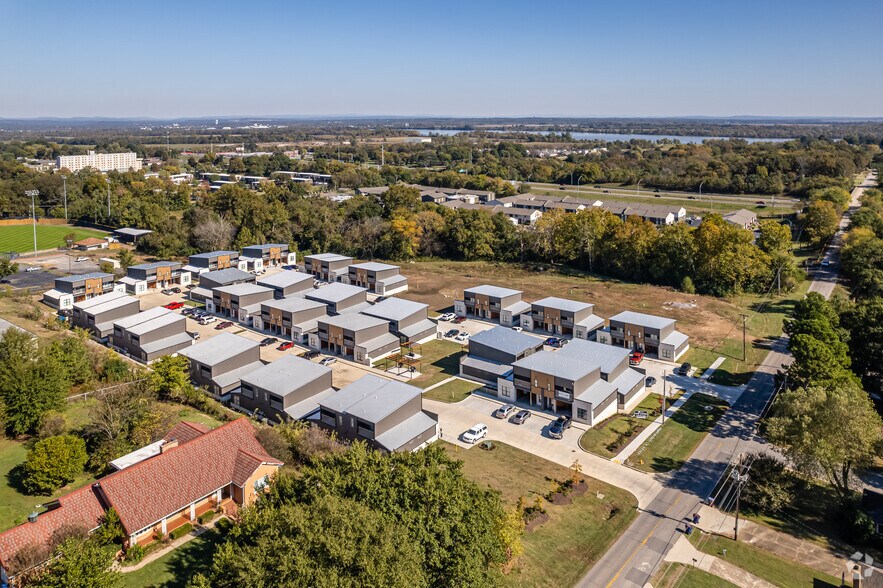 More Photos Of 5717 Park Ave, Fort Smith Apartments For Sale