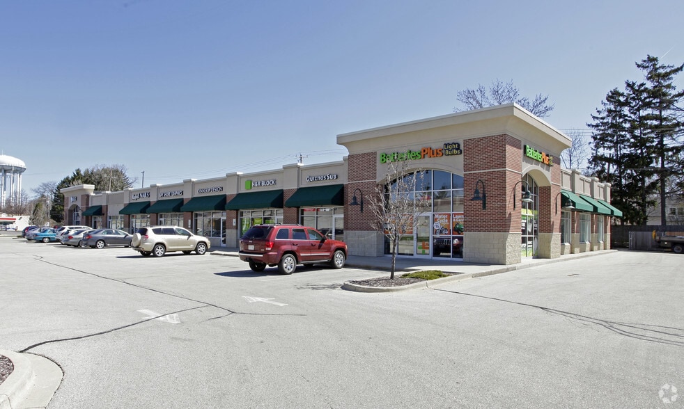 Primary Photo Of 6150 N Port Washington Rd, Glendale Freestanding For Lease