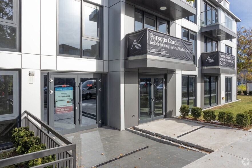 More Photos Of 15353 77th Ave, Flushing Medical For Lease