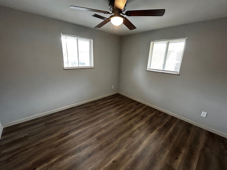 More Photos Of 2613 W Wardcliffe Dr, Peoria Apartments For Sale