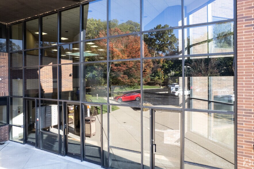 More Photos Of 28 W Grand Ave, Montvale Office For Lease