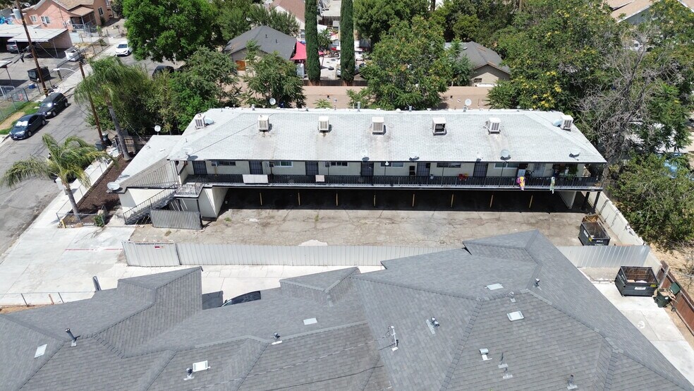More Photos Of 1137-1139 N Mayfield Ave, San Bernardino Apartments For Sale