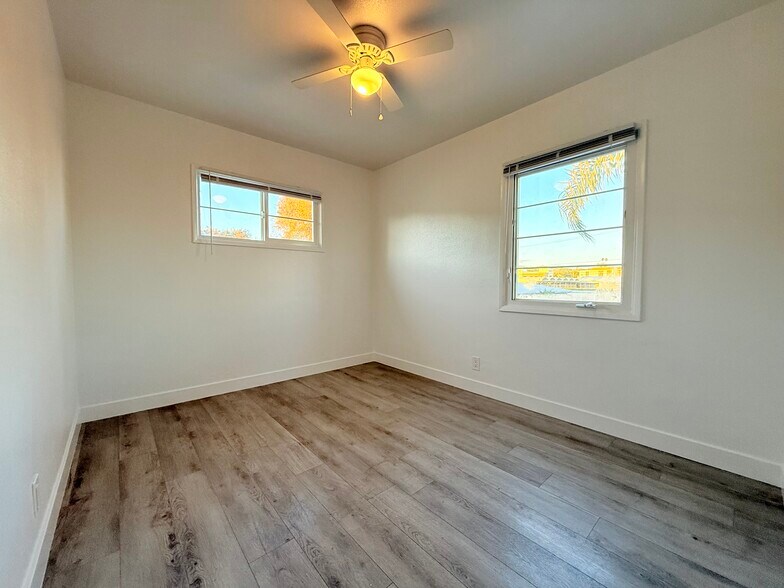 More Photos Of 15 N Dos Caminos Ave, Ventura Apartments For Sale