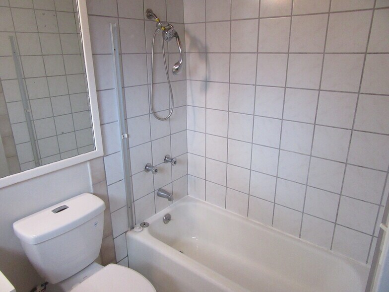 More Photos Of 310 Gladys Ave, Mountain View Apartments For Sale