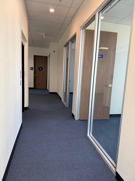 More Photos Of 4234 Green River Rd, Corona Medical For Lease