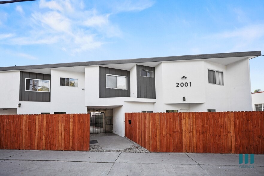 Primary Photo Of 2001 Penmar Ave, Venice Apartments For Sale