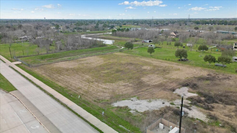 More Photos Of 0 Bailey Rd, Pearland Land For Sale