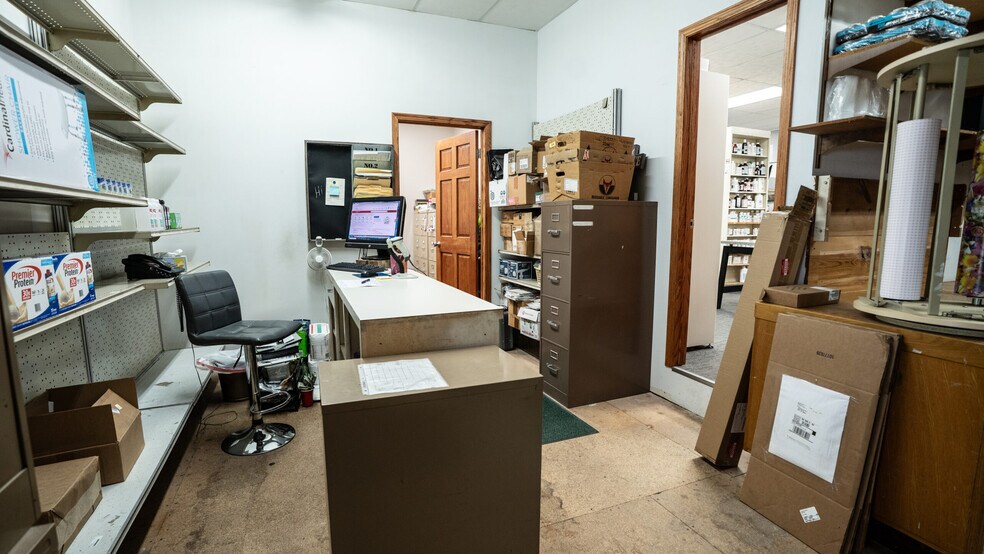 More Photos Of 1429 M St, Ord Drugstore For Sale