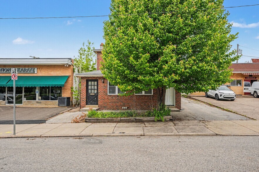 More Photos Of 107 Allison Rd, Oreland Office For Sale