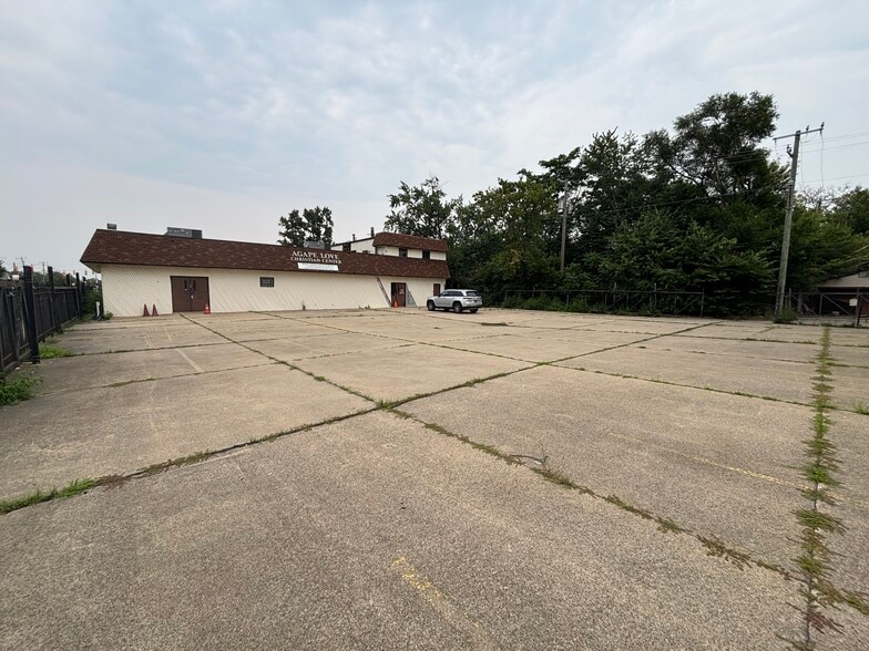More Photos Of 11250 Hayes St, Detroit Religious Facility For Sale