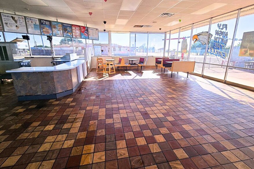 More Photos Of 609 W Broadway St, Fritch Fast Food For Lease