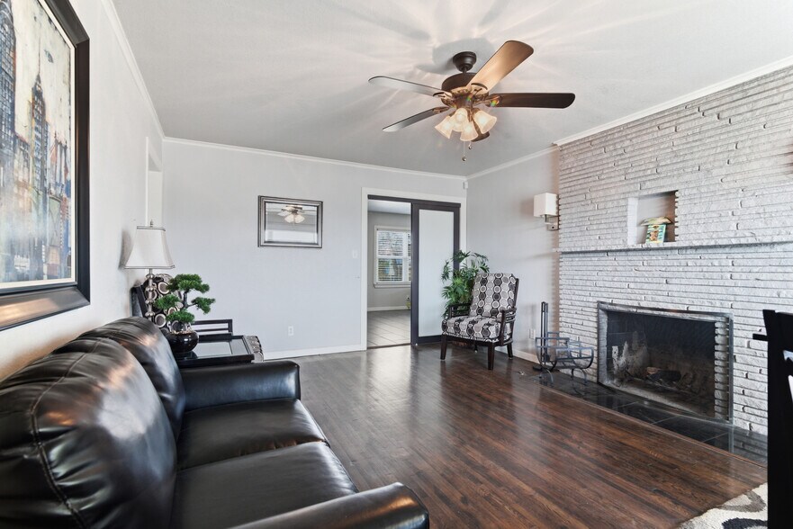 More Photos Of 5880 S Mingo Rd, Tulsa Office Residential For Sale