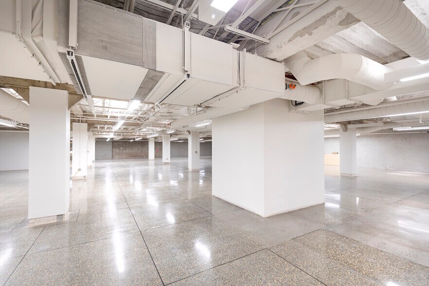 More Photos Of 830 K St, Sacramento Office For Lease