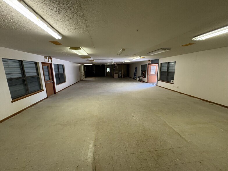 More Photos Of 192 S Wren Ln, Robertsdale Self Storage For Sale