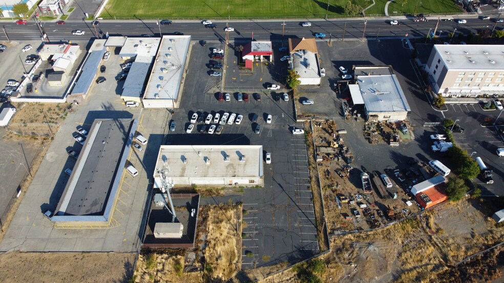 More Photos Of 405 N 1st St, Hermiston Office For Sale