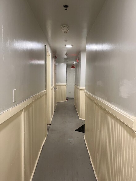 More Photos Of 4-6 John St, Waterbury Apartments For Sale