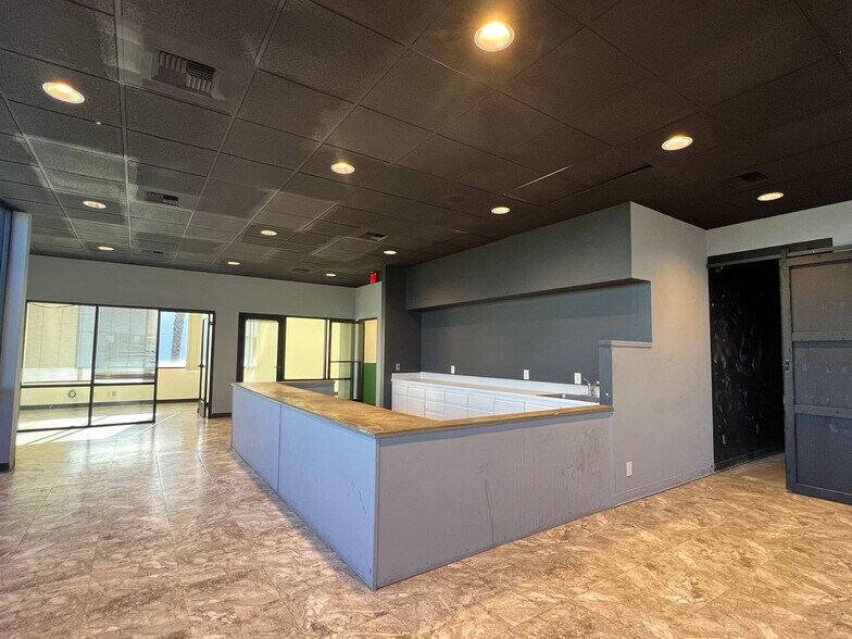 More Photos Of 15 Corporate Park, Irvine Medical For Lease