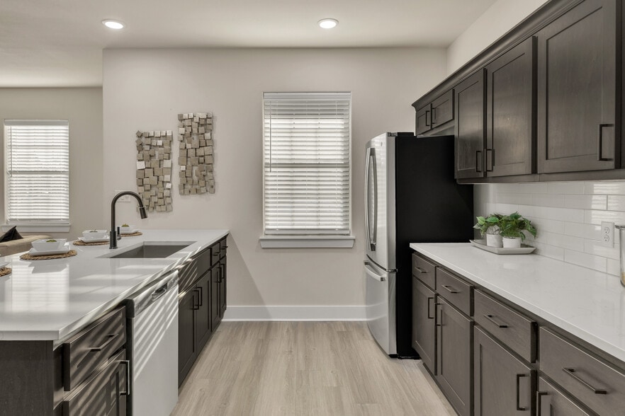 More Photos Of 4042 Gunner Trl, College Station Multifamily For Sale