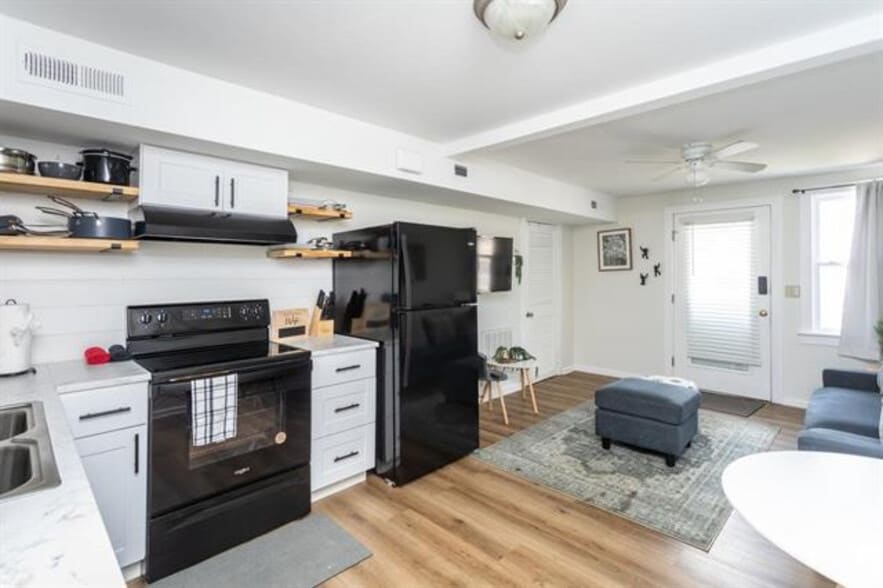 More Photos Of 600 E Main St, Waynesboro Apartments For Sale