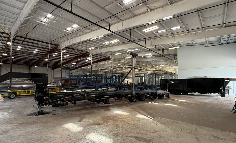 More Photos Of 7756 130th St, Sebastian Manufacturing For Sale