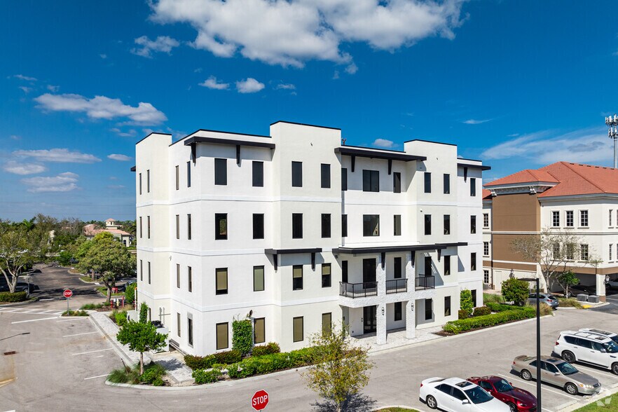 More Photos Of 2340 Vanderbilt Beach Rd, Naples Medical For Lease