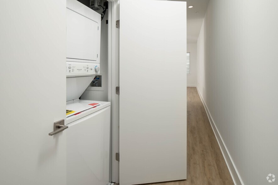 More Photos Of 2201 Washington Ave, Philadelphia Apartments For Lease