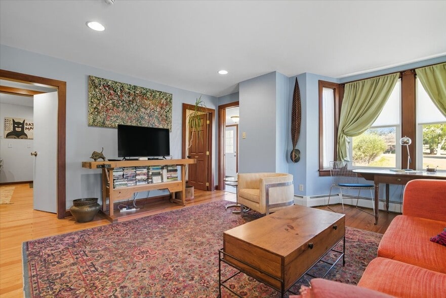 More Photos Of 221 Upper Swiftwater Rd, Cresco Apartments For Sale