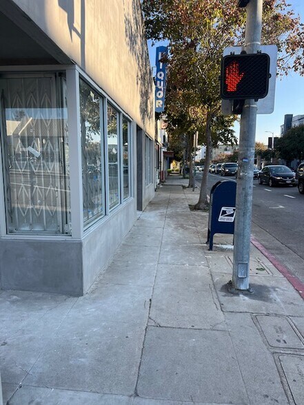 More Photos Of 3300 Motor Ave, Los Angeles Storefront For Lease