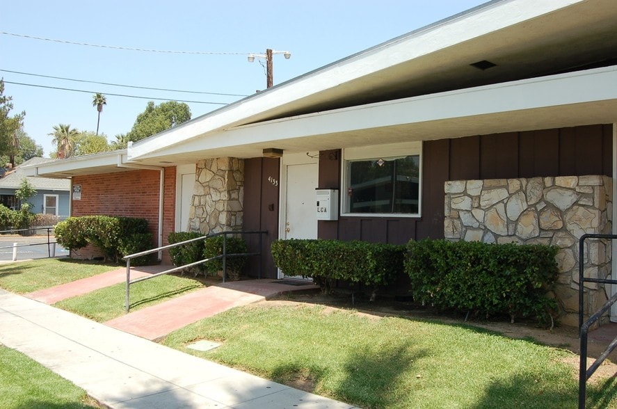 More Photos Of 3971-4093 Brockton Ave, Riverside Unknown For Lease