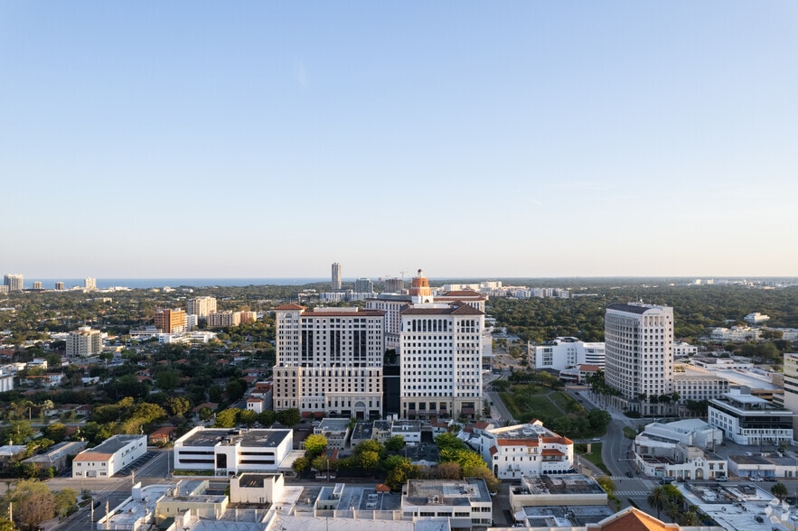 More Photos Of 2811 Ponce de Leon Blvd, Coral Gables Office For Lease